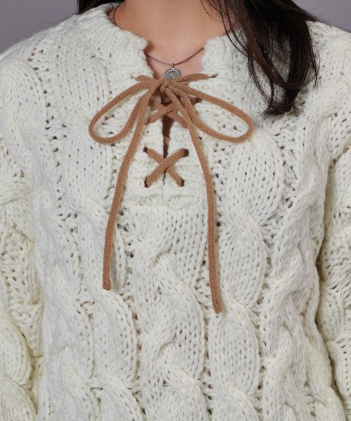 favclo.(ファブクロ)の「Cable Knit Sweater / ケーブルニットセーター(ニット/セーター・レディース・オフホワイト/ライトブラウン・FREE)」の12枚目の写真
