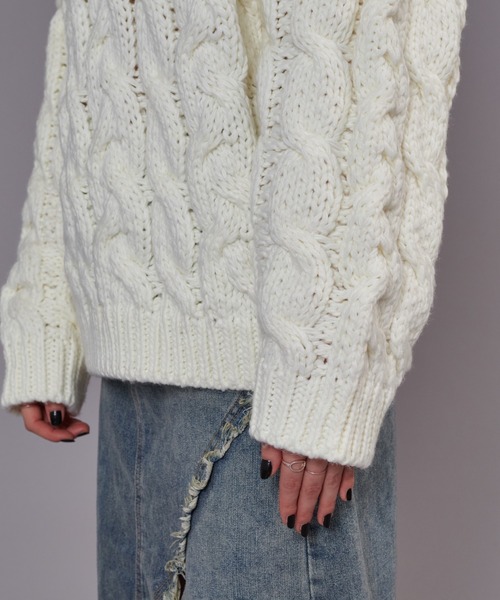 favclo.(ファブクロ)の「Cable Knit Sweater / ケーブルニットセーター(ニット/セーター・レディース・オフホワイト/ライトブラウン・FREE)」の13枚目の写真