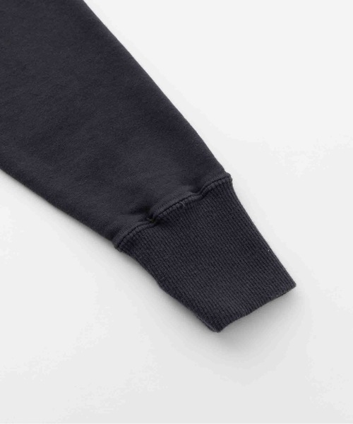 SEA（シー）の「コンパクトラグラン スウェットフーディ（スウェット・レディース・チャコールグレー/ホワイト/レッド・ONE SIZE）」の5枚目の写真