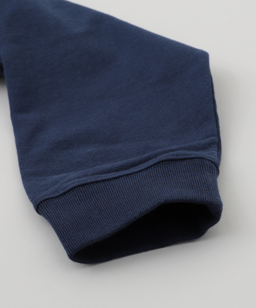 SPORTY&RICH（スポーティアンドリッチ）の「【SPORTY&RICH / スポーティアンドリッチ】YANKEES SERIF CREWNECK（スウェット・メンズ・ホワイト・LARGE/MEDIUM/SMALL）」の3枚目の写真