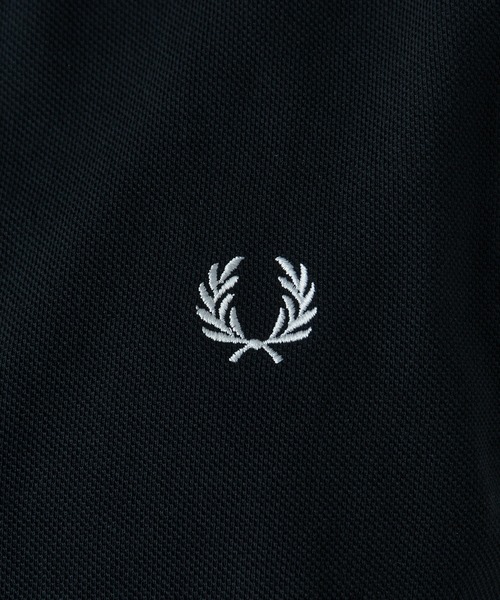 FRED PERRY(フレッドペリー)の「【FRED PERRY】SLEEVELESS FRED PERRY SHIRT G7200(ポロシャツ・レディース・ブラック/アイボリー/ホワイト・8/10)」の6枚目の写真