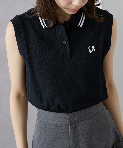 FRED PERRY(フレッドペリー)の「【FRED PERRY】SLEEVELESS FRED PERRY SHIRT G7200(ポロシャツ・レディース・ブラック/アイボリー/ホワイト・8/10)」の17枚目の写真
