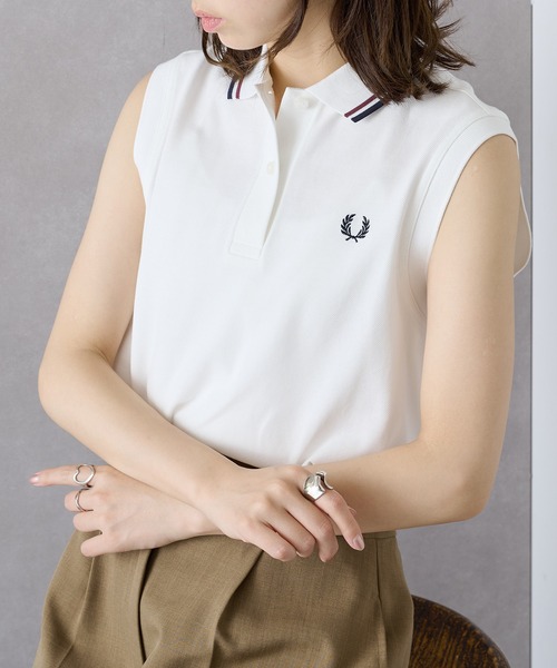 FRED PERRY(フレッドペリー)の「【FRED PERRY】SLEEVELESS FRED PERRY SHIRT G7200(ポロシャツ・レディース・ブラック/アイボリー/ホワイト・8/10)」の12枚目の写真