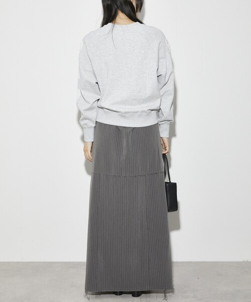 Firsthand（ファーストハンド）の「Firsthand/ファーストハンド オーガニックコットン 袖ハートアップリケ ラグランスウェット（スウェット・レディース・グレー/ブラック・FREE）」の3枚目の写真