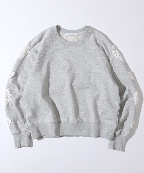 Firsthand（ファーストハンド）の「Firsthand/ファーストハンド オーガニックコットン 袖ハートアップリケ ラグランスウェット（スウェット・レディース・グレー/ブラック・FREE）」の5枚目の写真