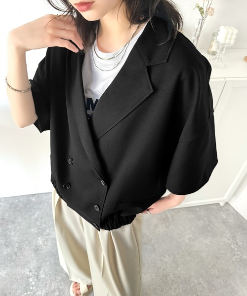 classicalelf(クラシカルエルフ)の「上品な大人カジュアルを叶える。テックリネン素材ダブルテーラード衿シャツジャケット(シャツ/ブラウス・レディース・チャコール/ベージュ/ブラック・X-LARGE/SMALL/MEDIUM/LARGE)」の2枚目の写真