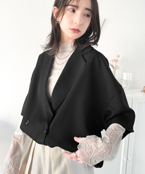 classicalelf(クラシカルエルフ)の「上品な大人カジュアルを叶える。テックリネン素材ダブルテーラード衿シャツジャケット(シャツ/ブラウス・レディース・チャコール/ベージュ/ブラック・X-LARGE/SMALL/MEDIUM/LARGE)」の17枚目の写真