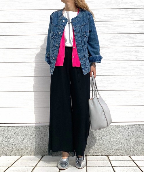 Q（キュー）の「デニムノーカラージャケット（デニムジャケット・レディース・ブルー・MEDIUM）」の18枚目の写真