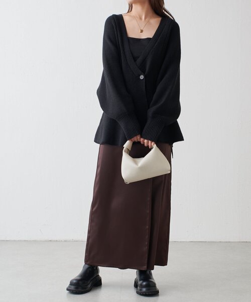 Lui's（ルイス）の「ガーター編みボリュームスリーブカーディガン（カーディガン/ボレロ・レディース・ブラック/グリーン/ベージュ・FREE）」の16枚目の写真