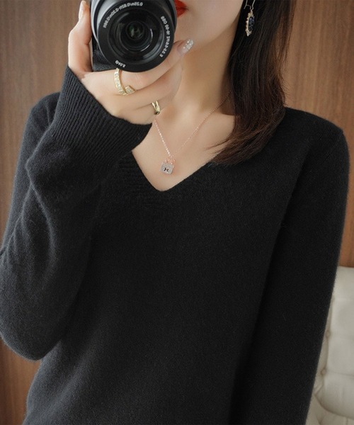 blackdia ocean(ブラックダイヤオーシャン)の「blackdia ocean シンプルVネックニット(ニット/セーター・レディース・ブラック/ピンク/ダークブラウン/ライトグレー/ホワイト/ライトパープル/ベージュ/ライトブラウン・LARGE/MEDIUM/SMALL)」の10枚目の写真