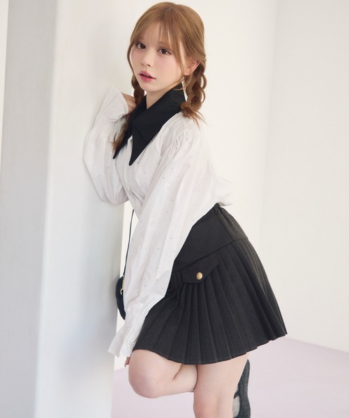 TITTY&CO.（ティティーアンドコー）の「ビジュー付きバイカラーブラウス（シャツ/ブラウス・レディース・ホワイト・FREE）」の5枚目の写真