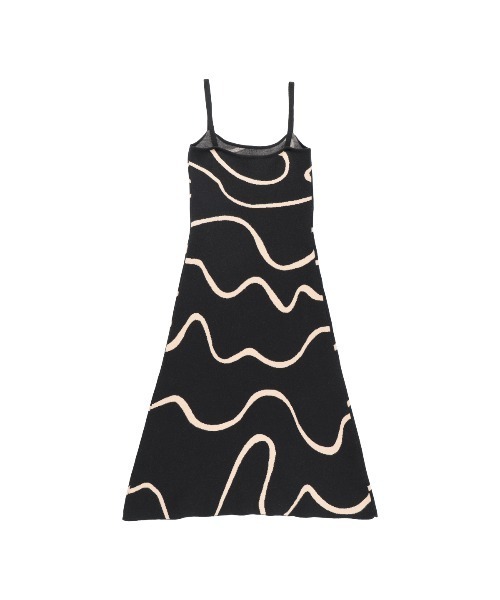 Uenui(ウニュイ)の「【ZOZO限定】ウェーブ パターン ニットワンピース キャミワンピース(ワンピース・レディース・ブラック/ブルー/グリーン・FREE)」の15枚目の写真