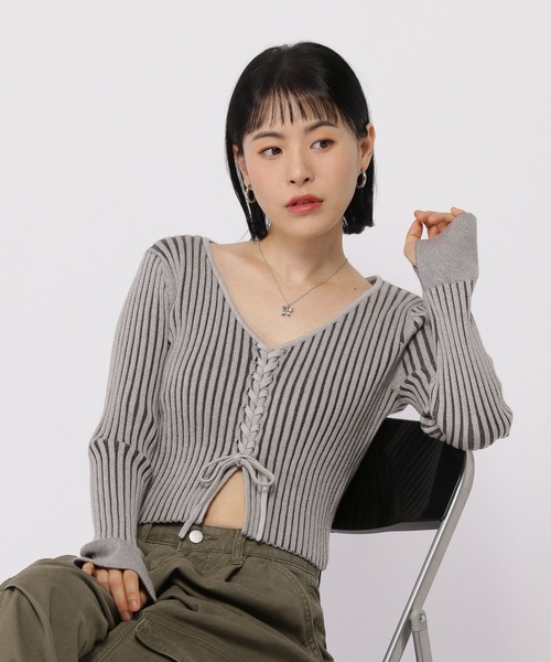 3.3 Field Trip （3.3フィールドトリップ）の「3.3 Field Trip／リブニットカーデ（カーディガン/ボレロ・レディース・グレー/アイボリー・FREE）」の2枚目の写真