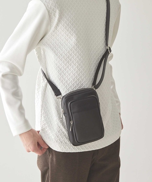 メタルZIP仕様 サフィアーノフェイクレザー 縦型 ミニショルダーバッグ（ショルダーバッグ）｜UNION STATION（ユニオンステーション）