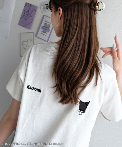 sanrio(サンリオ)の「【Sanrio characters/サンリオキャラクターズ】大人っぽく推せる。綿100%バックサンリオキャラ刺繍半袖コンパクトTシャツ(半袖)(Tシャツ/カットソー・レディース・ホワイト/オートミール/チャコール・X-LARGE/SMALL/MEDIUM/LARGE)」の1枚目の写真