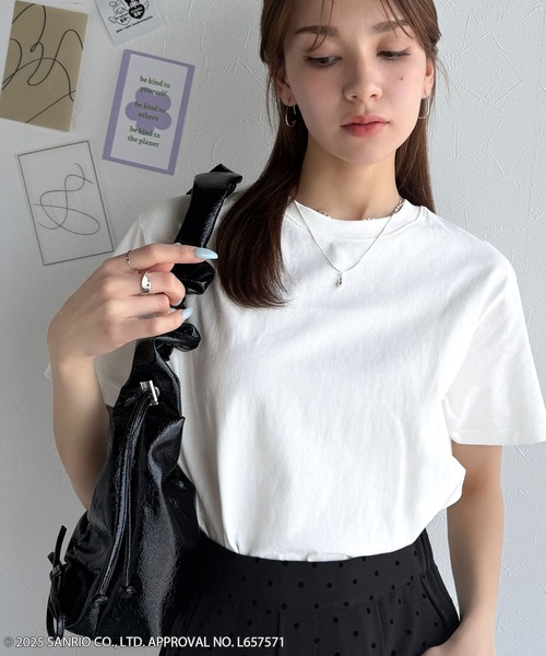 sanrio(サンリオ)の「【Sanrio characters/サンリオキャラクターズ】大人っぽく推せる。綿100%バックサンリオキャラ刺繍半袖コンパクトTシャツ(半袖)(Tシャツ/カットソー・レディース・ホワイト/オートミール/チャコール・X-LARGE/SMALL/MEDIUM/LARGE)」の8枚目の写真