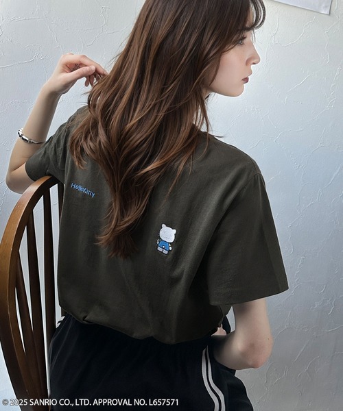 sanrio(サンリオ)の「【Sanrio characters/サンリオキャラクターズ】大人っぽく推せる。綿100%バックサンリオキャラ刺繍半袖コンパクトTシャツ(半袖)(Tシャツ/カットソー・レディース・ホワイト/オートミール/チャコール・X-LARGE/SMALL/MEDIUM/LARGE)」の14枚目の写真