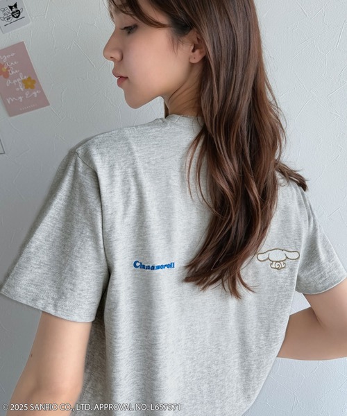 sanrio(サンリオ)の「【Sanrio characters/サンリオキャラクターズ】大人っぽく推せる。綿100%バックサンリオキャラ刺繍半袖コンパクトTシャツ(半袖)(Tシャツ/カットソー・レディース・ホワイト/オートミール/チャコール・X-LARGE/SMALL/MEDIUM/LARGE)」の19枚目の写真