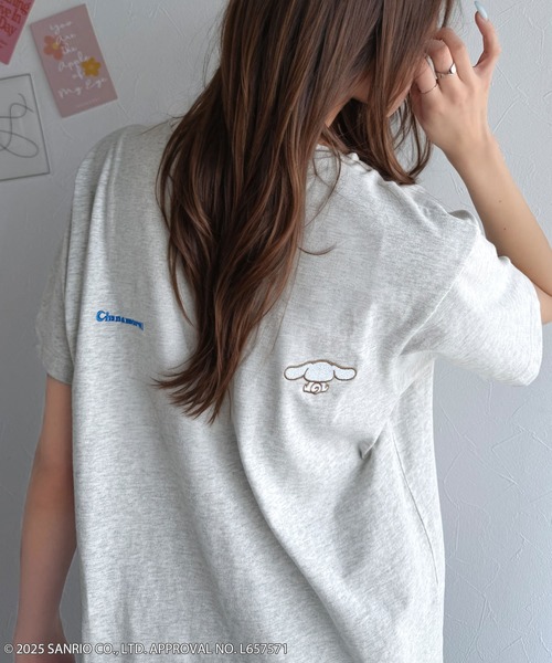 sanrio(サンリオ)の「【Sanrio characters/サンリオキャラクターズ】大人っぽく推せる。綿100%バックサンリオキャラ刺繍半袖コンパクトTシャツ(半袖)(Tシャツ/カットソー・レディース・ホワイト/オートミール/チャコール・X-LARGE/SMALL/MEDIUM/LARGE)」の20枚目の写真