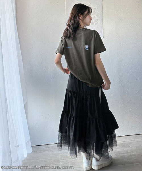 sanrio(サンリオ)の「【Sanrio characters/サンリオキャラクターズ】大人っぽく推せる。綿100%バックサンリオキャラ刺繍半袖コンパクトTシャツ(半袖)(Tシャツ/カットソー・レディース・ホワイト/オートミール/チャコール・X-LARGE/SMALL/MEDIUM/LARGE)」の18枚目の写真