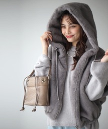 Ehre style（エーレスタイル）の「ワンランク上のパッと華やかエコファーパーカー（その他アウター）」