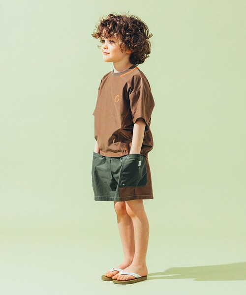 こども ビームス(コドモビームス)の「【UVカット/速乾】水陸両用 サイドポケット Tシャツ 2025SS(100~140cm)(Tシャツ/カットソー・キッズ・カーキ/オリーブ・100/110/120/130/140)」の9枚目の写真