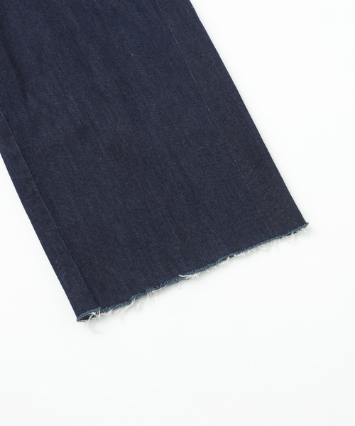 ROSE BUD（ローズバッド）の「DENIM TUCK COMBINASON（つなぎ/オールインワン・レディース・ネイビー/ブルー・S/M）」の11枚目の写真