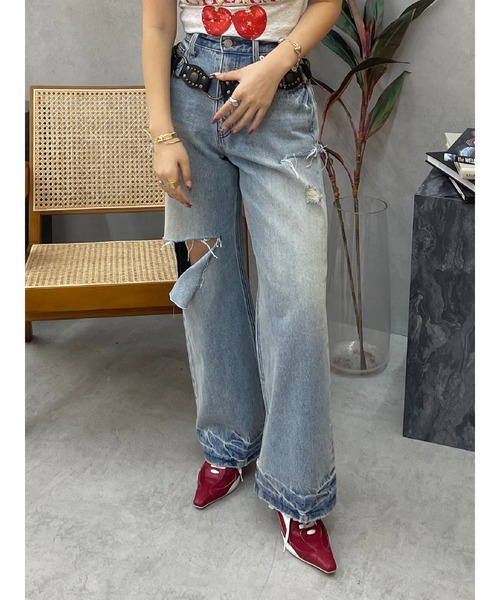 EVRIS（エヴリス）の「カットアウトワイドデニムパンツ（デニムパンツ・レディース・インディゴブルー/ライトブルー・MEDIUM/SMALL）」の2枚目の写真