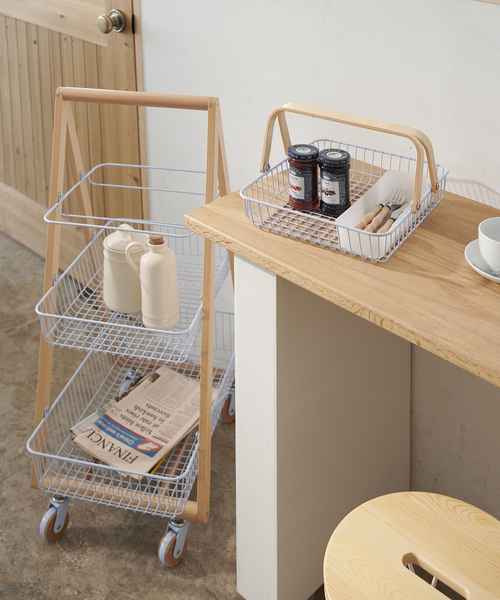 journal standard Furniture （ジャーナルスタンダードファニチャー）の「《WEB限定》【Mash/マッシュ】LIV carry basket wagon-M　バスケットワゴン（家具・レディース・ホワイト/チャコールグレー・FREE）」の5枚目の写真