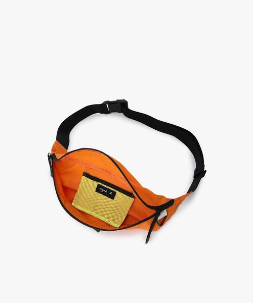 agnes b.（アニエスベー）の「ウエストポーチ YAH03－05（ボディバッグ/ウエストポーチ・レディース・オレンジ系その他・FREE）」の4枚目の写真
