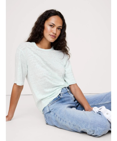 Banana Republic（バナナリパブリック）の「リラックス リネン Tシャツ（Tシャツ/カットソー・レディース・カーキ/ブラック/イエロー/グリーン/ホワイト×ブルー/ブルー/ブラック系その他・M/L/S/XS）」の6枚目の写真