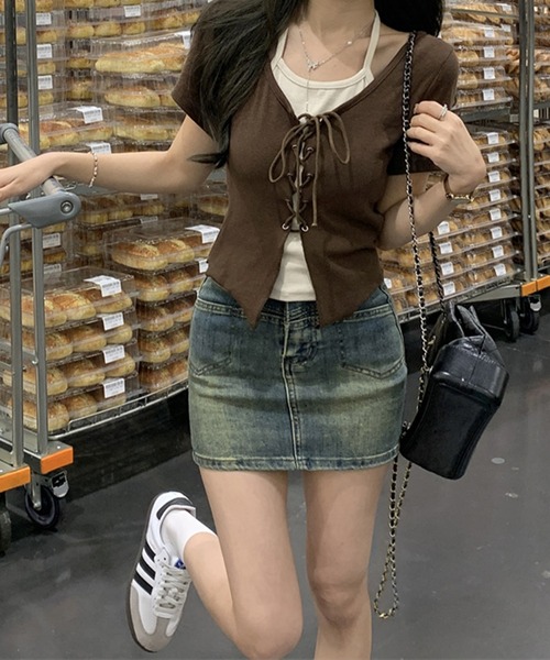 SpRay（スプレイ）の「レ－スアップフェイクレイヤ－ドトップス（Tシャツ/カットソー・レディース・ベージュ/ブラウン/アイボリー/ブラック/ボルドー/ダークカーキ/レッド系その他・FREE）」の15枚目の写真