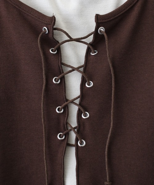 SpRay（スプレイ）の「レ－スアップフェイクレイヤ－ドトップス（Tシャツ/カットソー・レディース・ベージュ/ブラウン/アイボリー/ブラック/ボルドー/ダークカーキ/レッド系その他・FREE）」の22枚目の写真