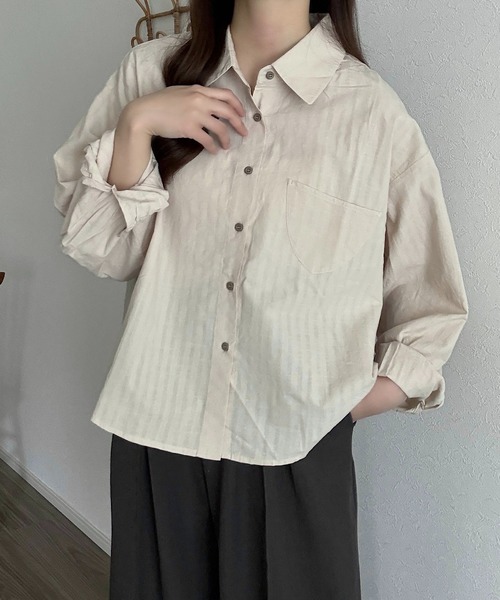 Cham.(チャム)の「シアーオーバーシャツ(シャツ/ブラウス・レディース・ベージュ/オフホワイト・F)」の2枚目の写真