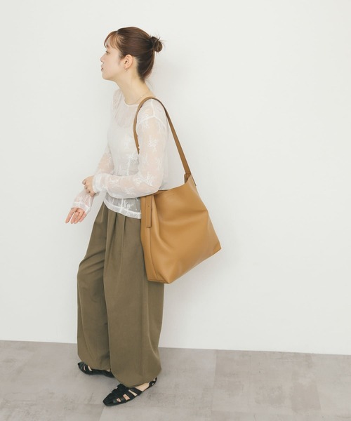 KBF（ケイビーエフ）の「ソフトイージーバケットBAG（ショルダーバッグ・レディース・ブラウン/ブラック・ONE）」の22枚目の写真