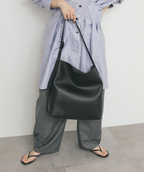 KBF（ケイビーエフ）の「ソフトイージーバケットBAG（ショルダーバッグ・レディース・ブラウン/ブラック・ONE）」の16枚目の写真