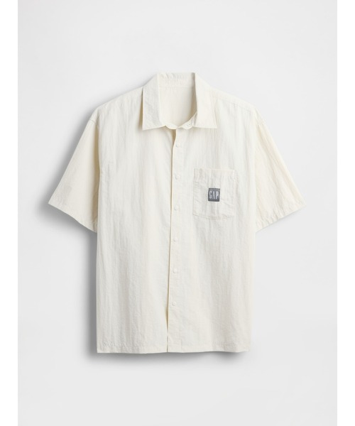 GAP(ギャップ)の「リサイクル素材100% リラックス ナイロンシャツ(シャツ/ブラウス・メンズ・ブラック/ベージュ/ネイビー/グリーン・S/M/L/XL/XS)」の8枚目の写真