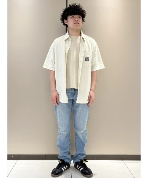GAP(ギャップ)の「リサイクル素材100% リラックス ナイロンシャツ(シャツ/ブラウス・メンズ・ブラック/ベージュ/ネイビー/グリーン・S/M/L/XL/XS)」の10枚目の写真