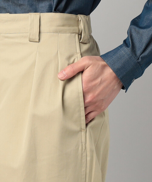 COMME CA MEN(コムサメン)の「2タック ワイドチノ(チノパンツ・メンズ・ベージュ・M/L)」の11枚目の写真