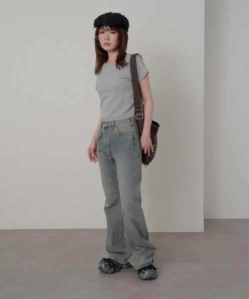 RAY CASSIN（レイカズン）の「胸刺繍サイドギャザーTシャツ（Tシャツ/カットソー・レディース・ホワイト/ライトグレー/ピンク/ネイビー・FREE）」の19枚目の写真