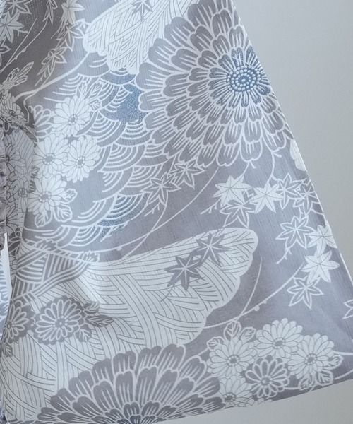 utatane（ウタタネ）の「キッズ浴衣3点セット ひよこ商店 銀灰色に菊爛漫（浴衣・キッズ・ライトグレー・100cm/110cm/120cm/130cm）」の12枚目の写真