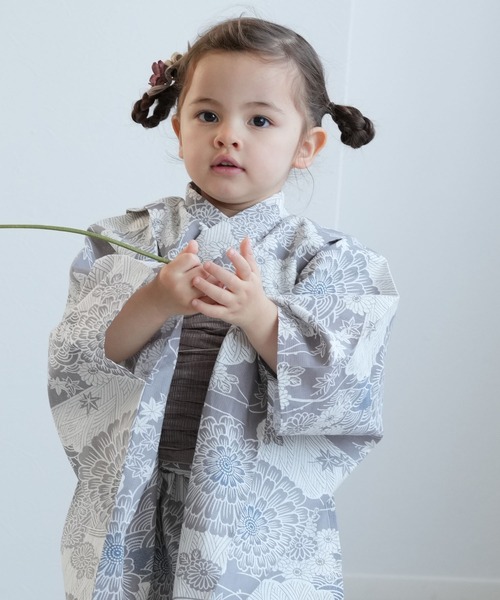 utatane（ウタタネ）の「キッズ浴衣3点セット ひよこ商店 銀灰色に菊爛漫（浴衣・キッズ・ライトグレー・100cm/110cm/120cm/130cm）」の11枚目の写真