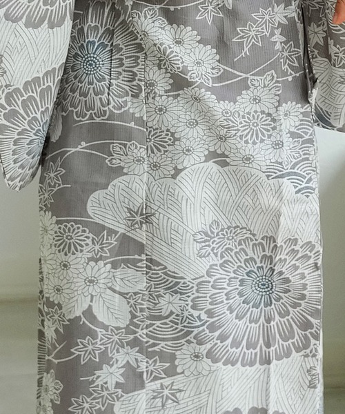 utatane（ウタタネ）の「キッズ浴衣3点セット ひよこ商店 銀灰色に菊爛漫（浴衣・キッズ・ライトグレー・100cm/110cm/120cm/130cm）」の17枚目の写真