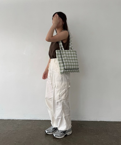 EFOLE(エフォル)の「【A4収納/肩掛け】コットンチェックトートバッグ(トートバッグ・レディース・グリーン/オレンジ/イエロー・FREE)」の21枚目の写真