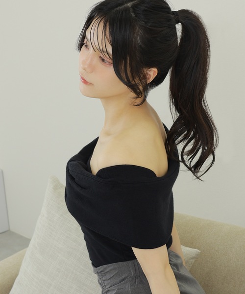 M DOLLY(エムドリー)の「ribbon offshoulder knit tops/リボンオフショルダーリブニットトップス(ニット/セーター・レディース・グレー/ブラック/アイボリー・FREE)」の13枚目の写真