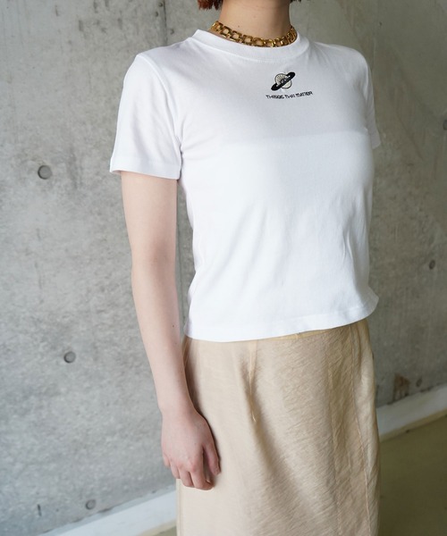 THINGS THAT MATTER(シングス ザット マター)の「THIRD EYE(i) SATURN CROPPED T-SHIRT/ サードアイサターンクロップドTシャツ(Tシャツ/カットソー・レディース・ホワイト/ブラック・FREE)」の3枚目の写真