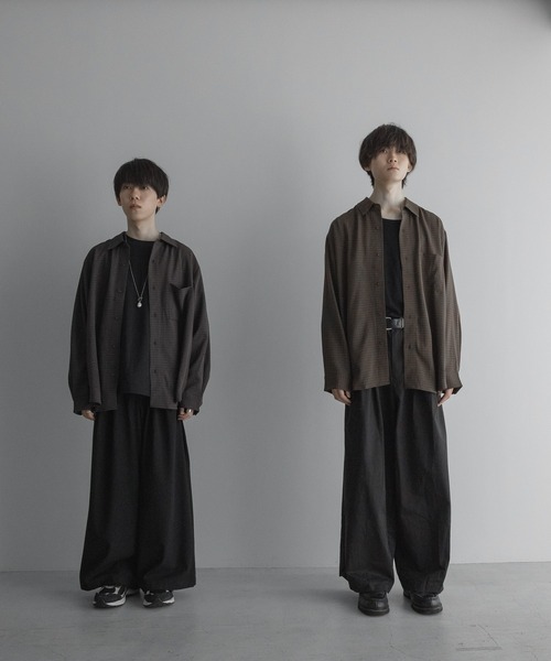 remer（リメール）の「loose basic oversize shirt - old check / ルーズベーシックオーバーサイズシャツ - オールドチェック（シャツ/ブラウス・メンズ・ブラウン系その他/ネイビー系・SMALL/X-SMALL/LARGE/MEDIUM）」の8枚目の写真