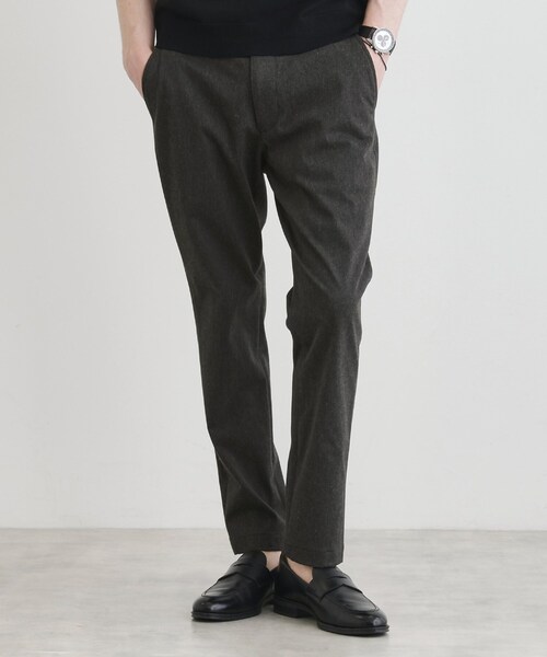 TAKEO KIKUCHI(タケオキクチ)の「【LIMITED】ワンダーシェイプ 360°ストレッチ テーパードスキニーチノパンツ(スラックス・メンズ・チャコールグレー/ブラック/ベージュ/ネイビー・01/02/03/04/05)」の3枚目の写真