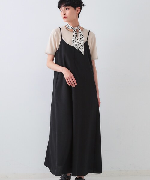 OPAQUE.CLIP(オペークドットクリップ)の「リネンライクキャミワンピース【洗濯機洗い可】(ワンピース・レディース・チャコールグレー/ブラック/ベージュ・36/38/40/42)」の2枚目の写真