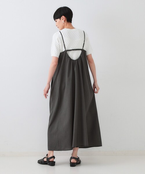 OPAQUE.CLIP(オペークドットクリップ)の「リネンライクキャミワンピース【洗濯機洗い可】(ワンピース・レディース・チャコールグレー/ブラック/ベージュ・36/38/40/42)」の14枚目の写真